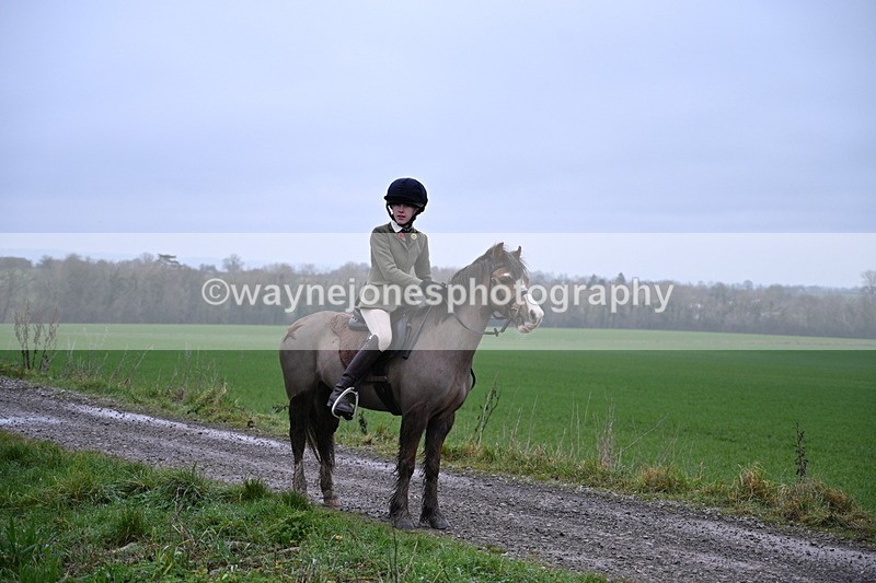 WJ7_9702 - Walk out..