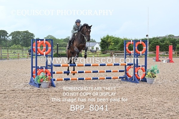 BPP_8041 - CLASS 11 SUN Senior BritiNovice/ 90cm Open