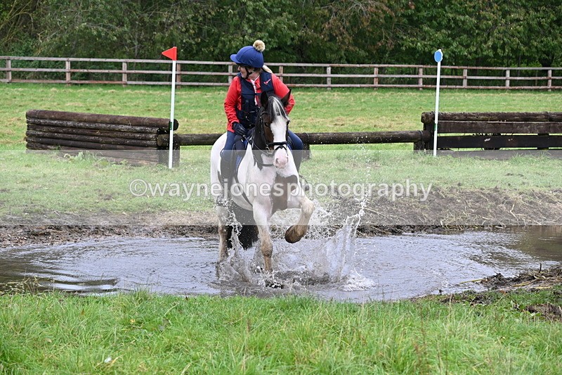WJ6_6307 - Time at Photographer 12:41 to 13:05