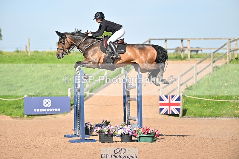 240510A-170352-09368 - Cls 24 National 1.40m Open