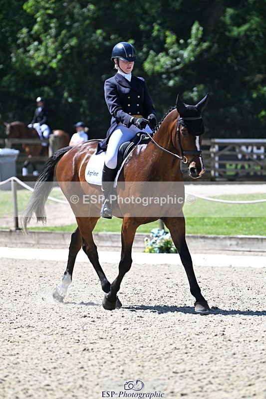 250522A-121227-03665 - C-208-Georgie.Frow-MBF.OLD.MEL