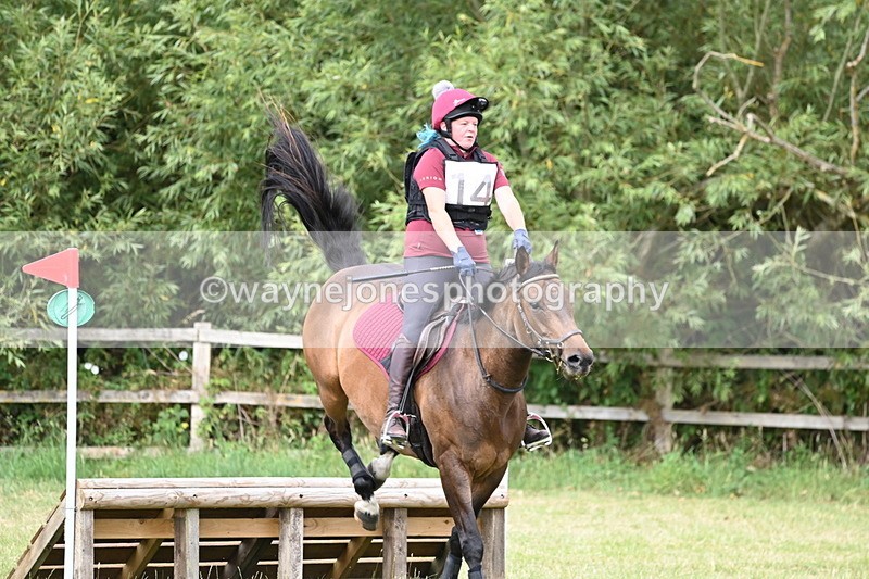 WJ6_6299 - 60cm XC Time 09:58 to 10:16