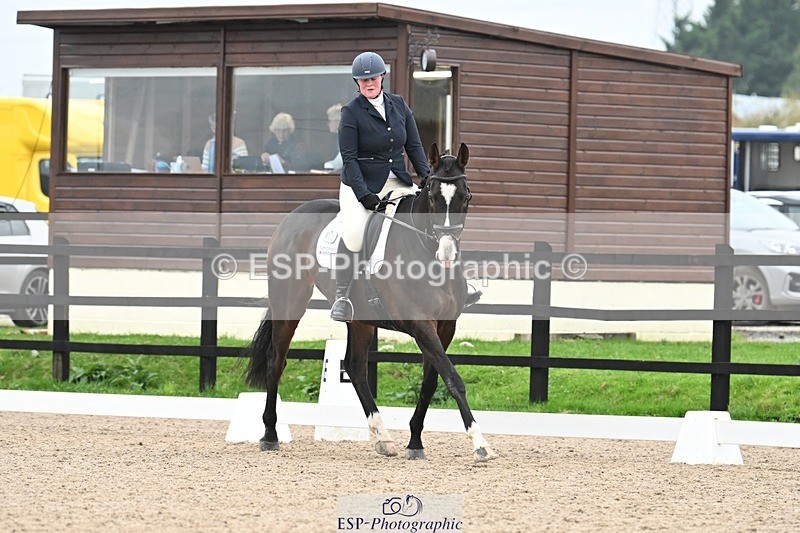 241103-095914-00241 - Intro 3 - 9.40 to 10.40