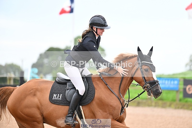 250914-093627-08096 - Cls 25 Snr 1.20m Open