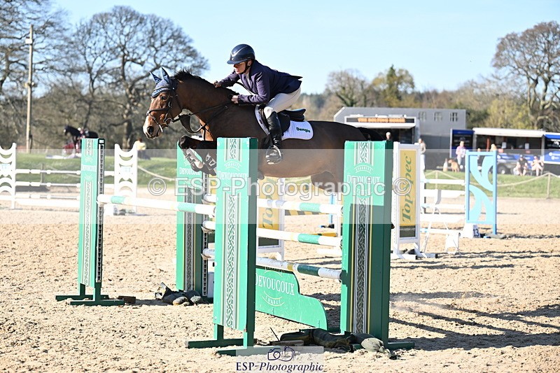 260321A-153345-01144 - 6 Foxhunter 1m 20 Open