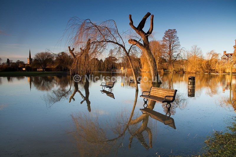 Flooded Avon at Stratford Recreation Ground | Stratford upon Avon Photography
