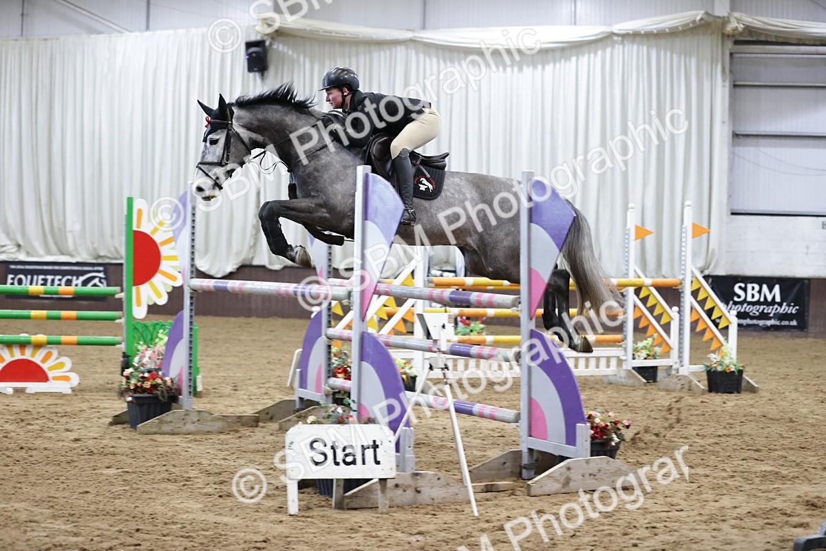 SBM_001671 - Class 5 - Redpost Equestrian Senior Foxhunter/ 1.20m Open
