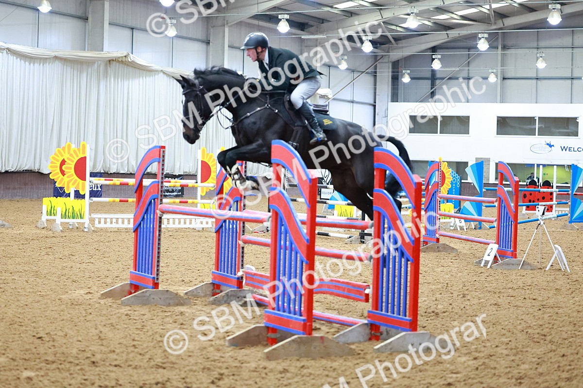 SBM_001868 - Class 5 - Senior Foxhunter 1.20m