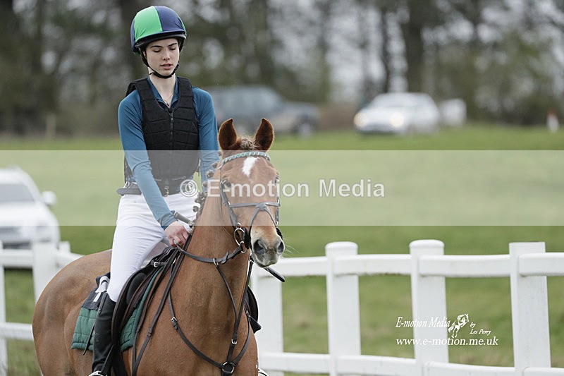 PtP 260323 0025 - New Forest Hounds Point-to-Point Larkhill 26/03/23