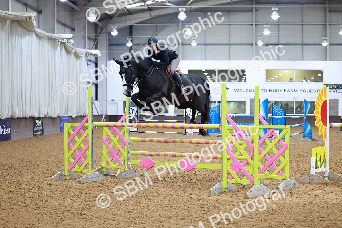 SBM_001861 - Class 5 - Senior Foxhunter 1.20m