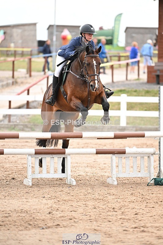 250727-091935-08771 - Cls 31 British Novice and 90cm