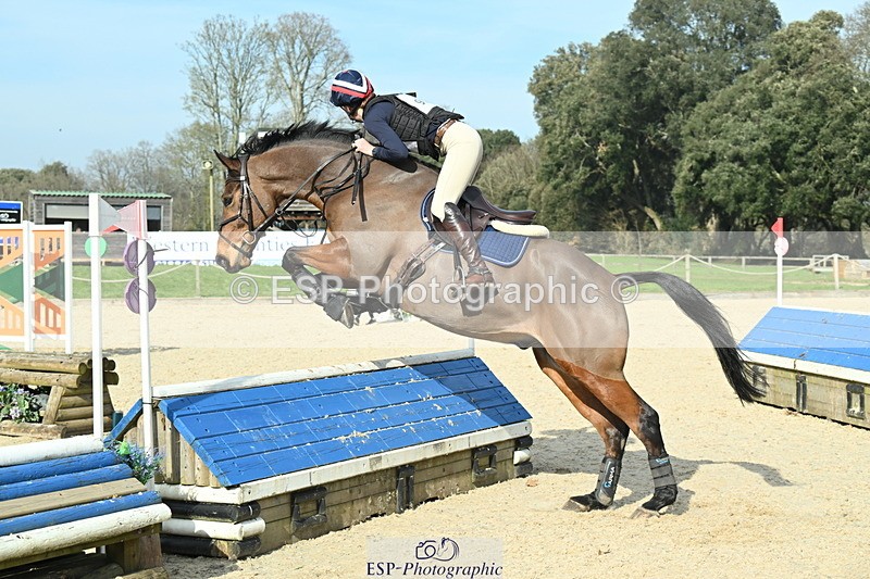 250309A-142533-01720 - Cls 03 90cm 13.50 to CW