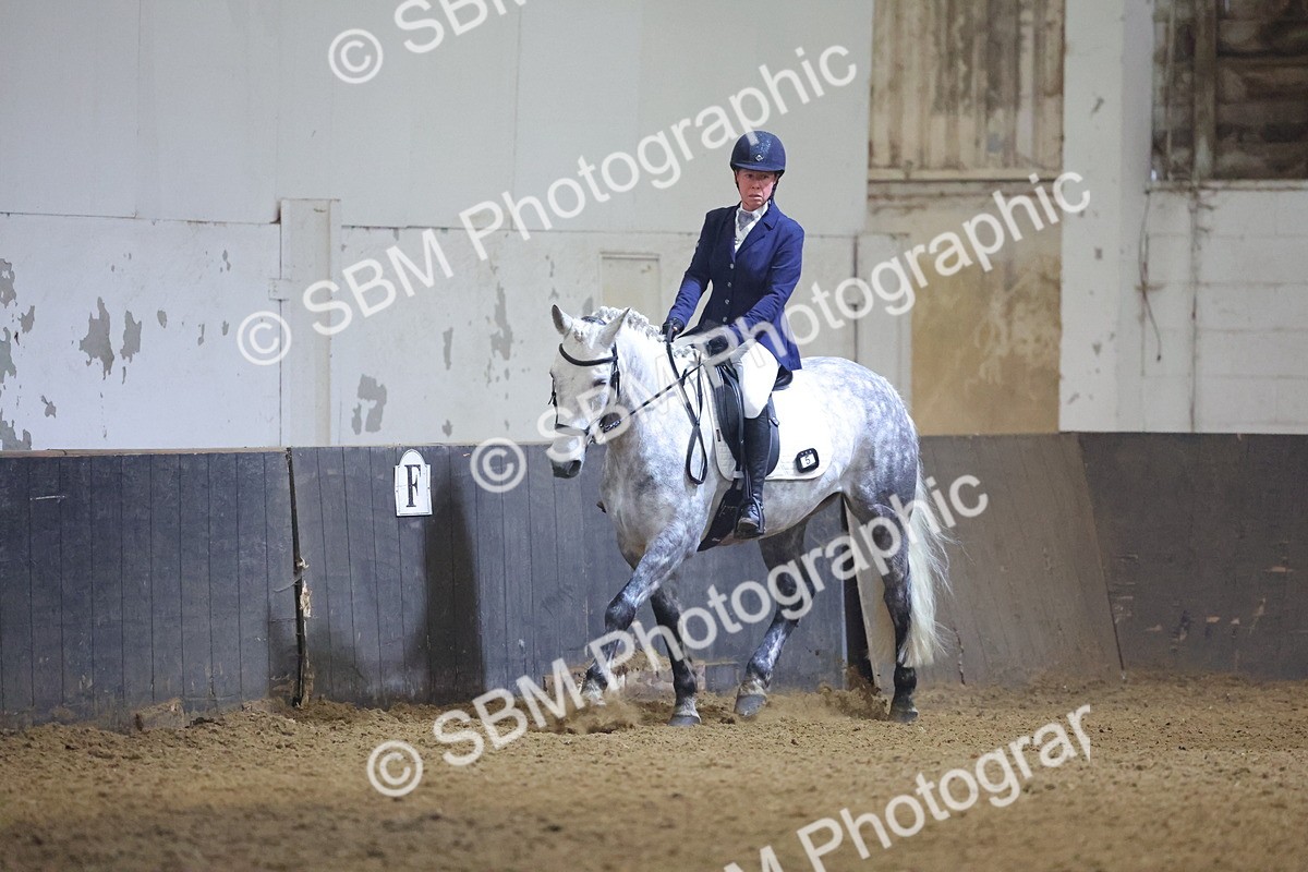 SBM_003050 - Class 9-10 - MQ U21 Open Novice 1