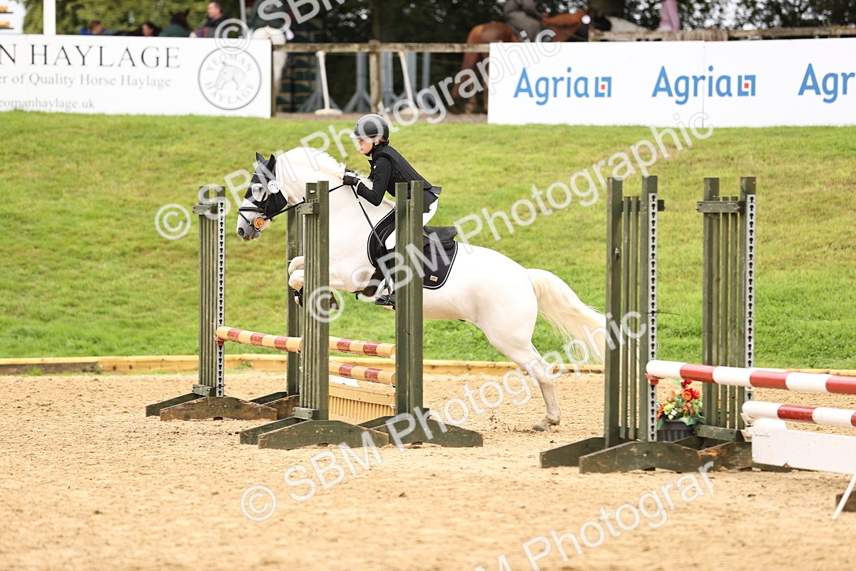 SBM_44702 - J9 - Junior Pony 70cm Championship