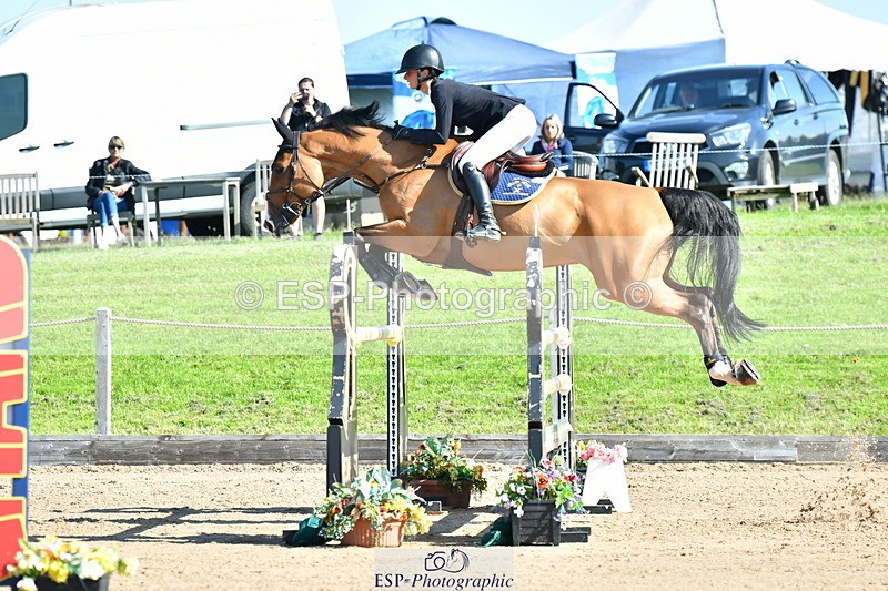 230720A-094129-01785 - Cls 1, 2 Star Small 1.30m