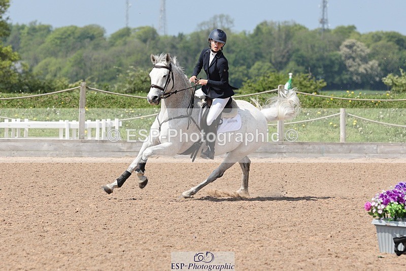 250503-121924-01023 - Cls 9 Pony Foxhunter and 1.10m Open