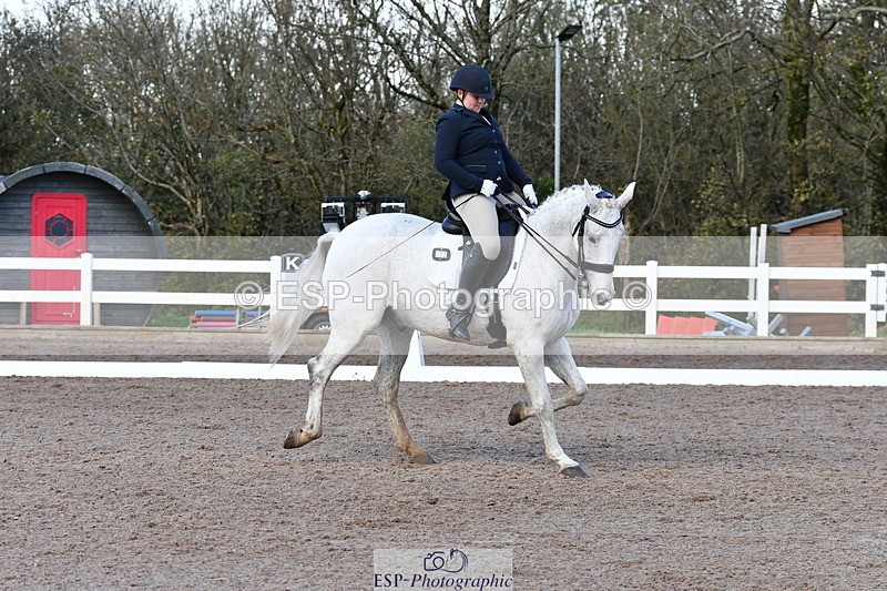 231104A-124524-00546 - Cls 12 Music Medium