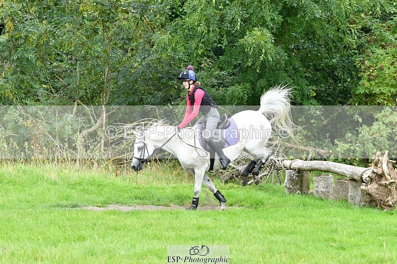 230817-133304-00998 - Theo's 1st Group - XC