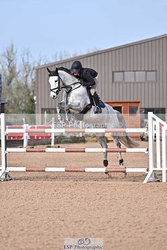 260211-131541-00522 - Cls 5 Foxhunter and 1.20m