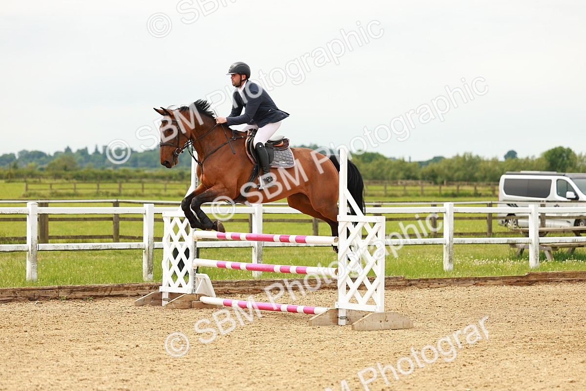 SBM_001210 - Class 3 - Senior Discovery - 1.00m