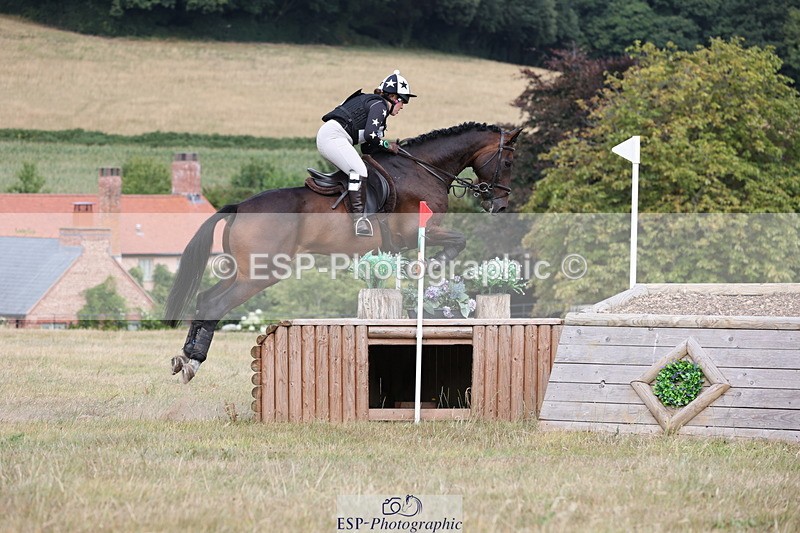 250802A-150425-06621 - D-162-Rachael.Kinsman-HUNTSMAN.COM