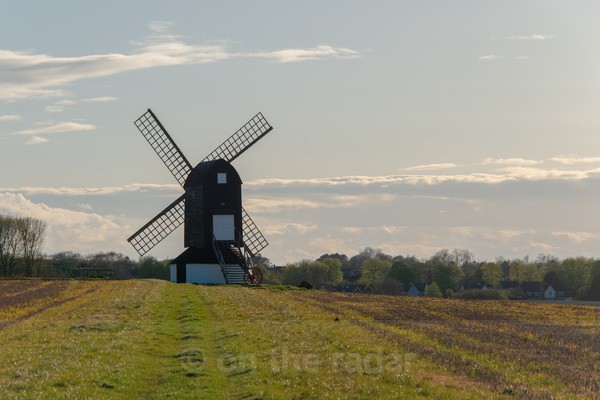 Adsolar Pitstone Col - Windmills