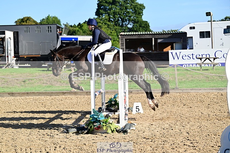 260905A-092854-00300 - Cls 02 AB 80cm   Snr & Jnr