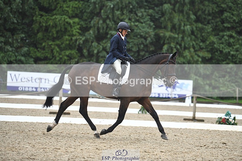 240720-142357-05613 - 237-Sue_Lanz-Wellshead_Foxtrot
