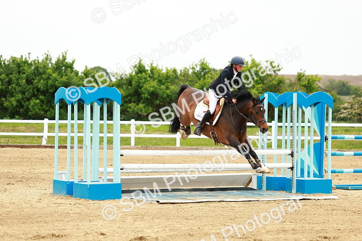 SBM_001104 - Class 4 - Senior Newcomers - 1.10m