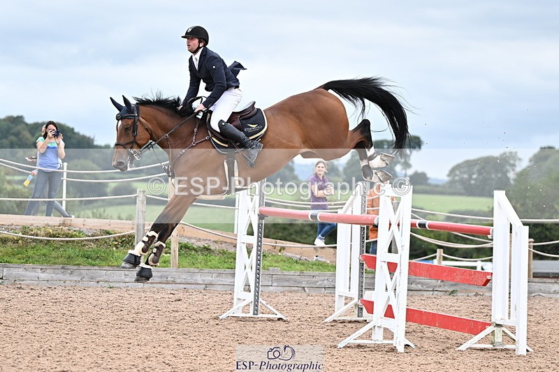 240828A-171042-01452 - Cls 6 National 1.30m and 1.40m