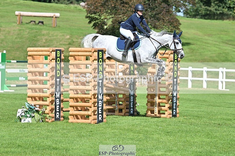 230909-112942-05201 - Cls 11 Snr Foxhunter & 1.20m Open