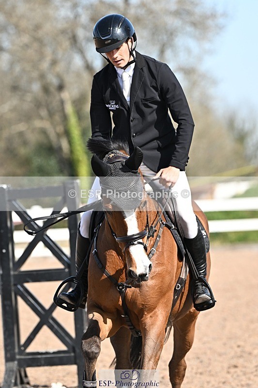 250409-111009-00304 - Snr Disc & 1.00m Open