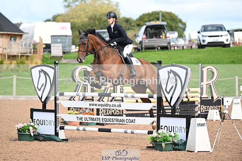 240912A-112508-00564 - Cls 2 Snr Newcomers