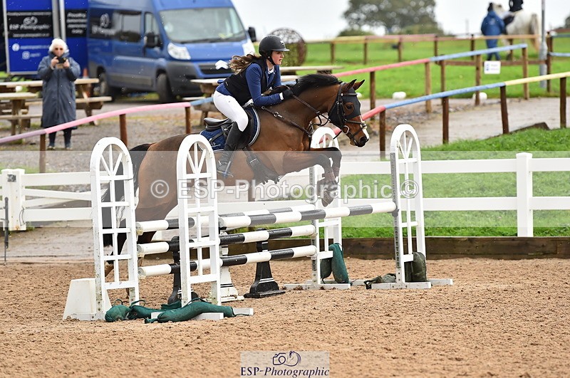 231028A-121124-01047 - Cls 3 Discovery & 90cm Open