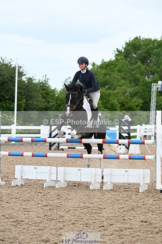 240609A-143111-05959 - Cls 26 Pony Foxhunter and 1.10m Open