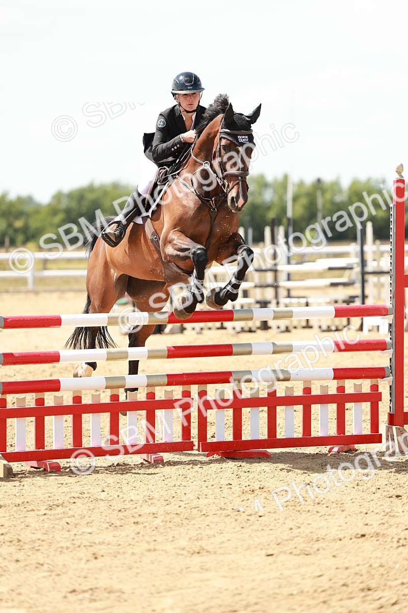 SBM_007572 - Class 3 - Senior Newcomers - 1.10m Open