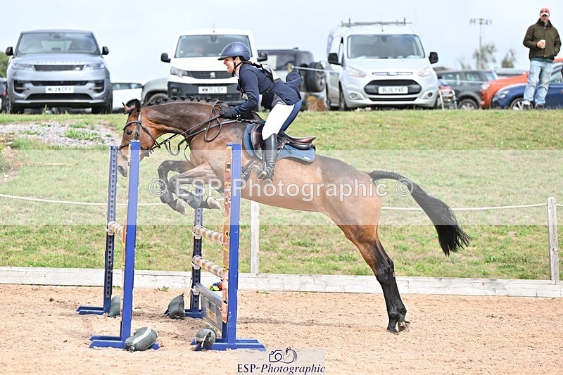 250831-123740-08349 - H-380-Vicky.Stacey