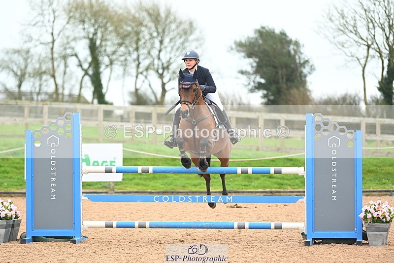 240316A-100032-02516 - Cls 13 Snr 1.05 and 1.10m Open