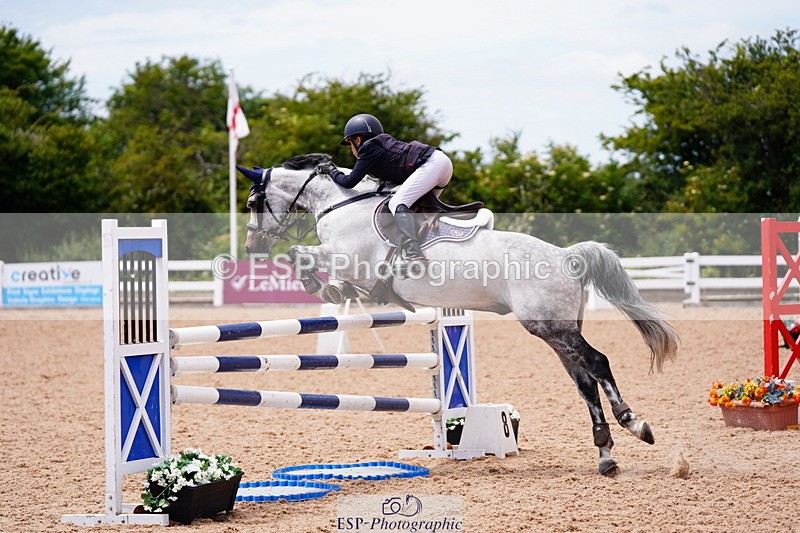 240629A-130630-05566 - Cls 18 Newcomers and 1m Open