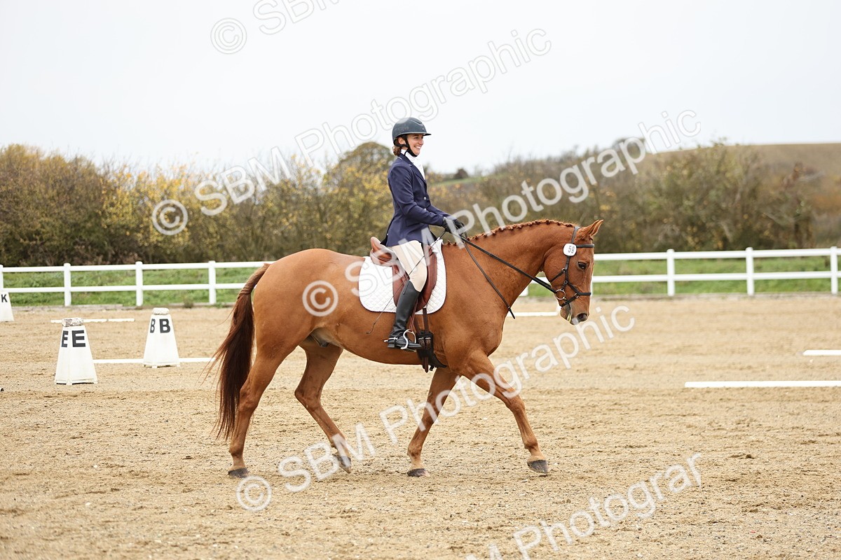 SBM_003017 - Class 8 - Novice 1