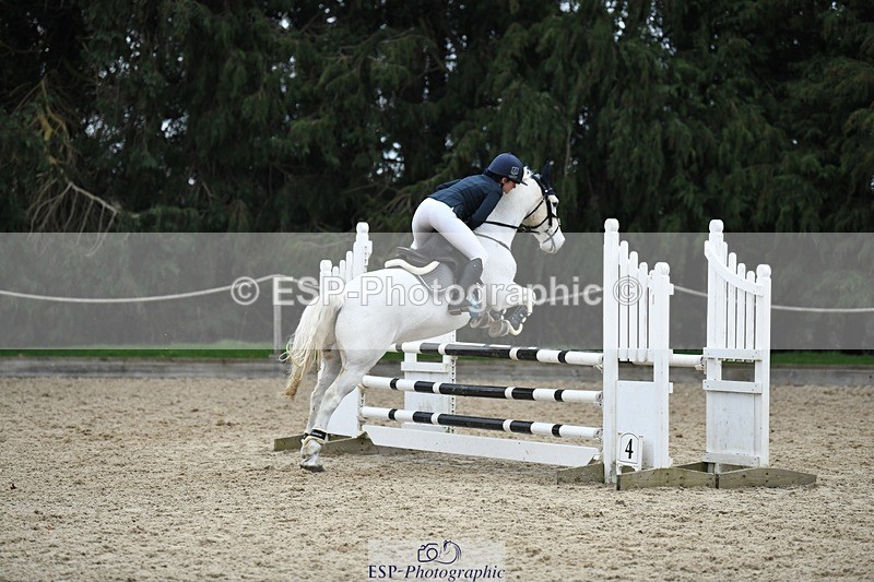 240204-124343-01296 - Cls 3 90cm Start to 12.40 CW