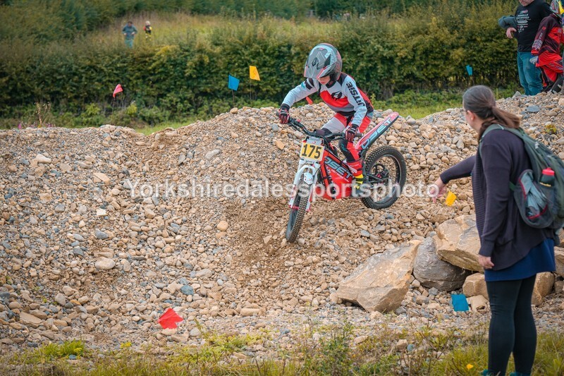 DSCF0148 - Ripon MC Trial 27/09- kids