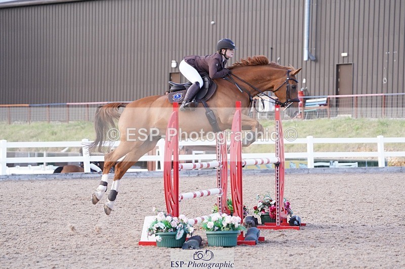 250627-194914-00552 - Cls 10+11 Children on Horses