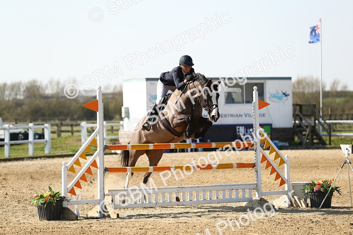 SBM_001131 - Class 4 - Senior Newcomers - 1.10m