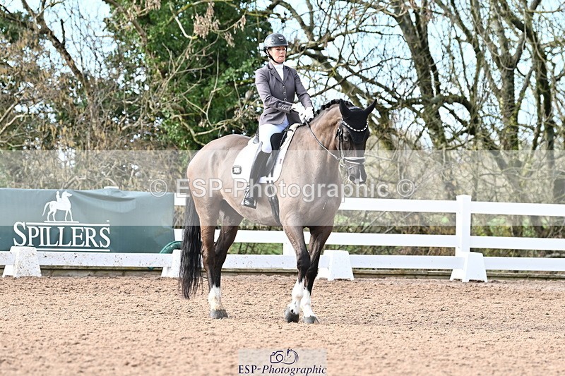 240218A-143012-08109 - 243-Lucy.Baker-Last.Dancer