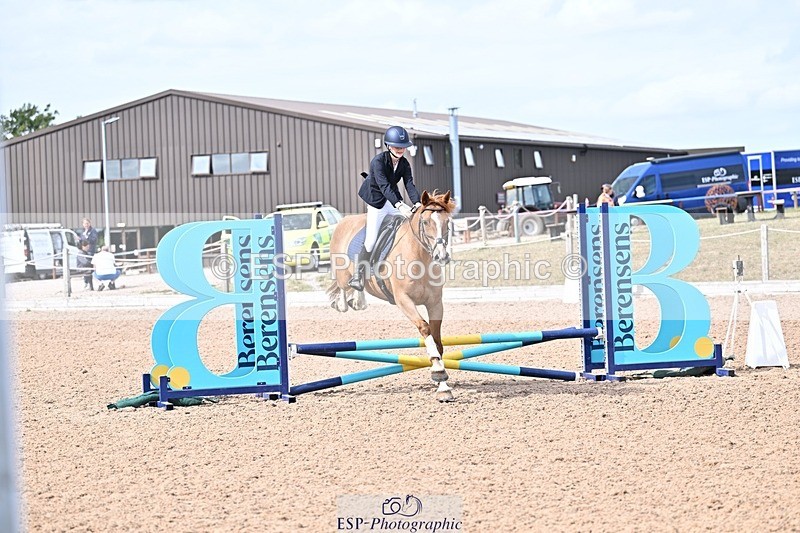 250826-151941-00082 - Clear Round and 60cm
