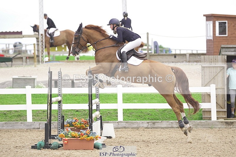 230810A-133356-02453 - Cls 4 1.05m Amateur Quali