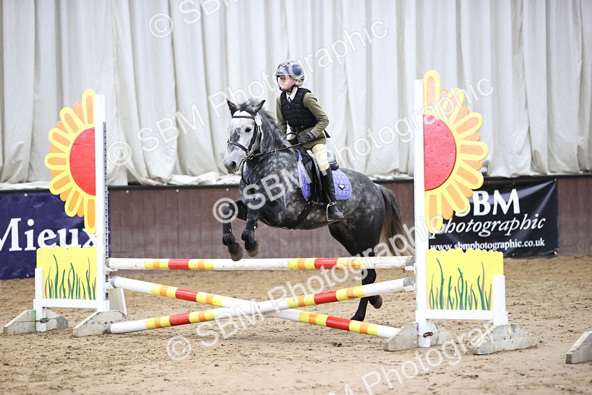 SBM_001526 - Class 5 - Henlow Veterinary Hospital 70cm