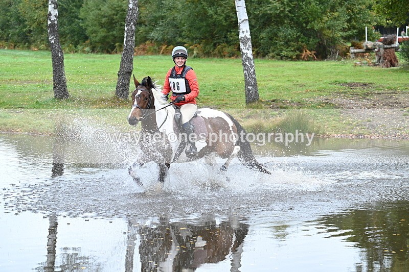 WJ7_3195 - Time 10:47 to 11:11 at the water