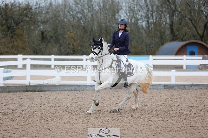 241116X-135909-02341 - Cls 14 A&B Pony Fox & 1.10m Open